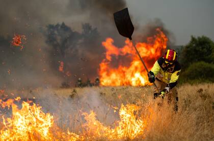 La ola de incendios en Europa azota España