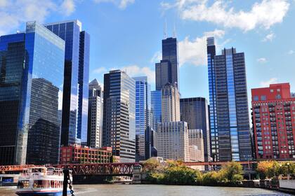La ordenanza aprobada en comisión busca modificar el Capítulo 4-17 del Código Municipal de Chicago, que regula las zonas residenciales restringidas