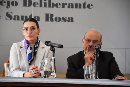 La ordenanza municipal impulsada por el intendente Di Nápoli fue aprobada en el Concejo Deliberante, con el voto definitorio de su presidenta, Romina Montes de Oca (foto)