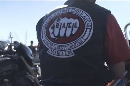 La organización BACA tiene un parche en sus chalecos que representa su espíritu