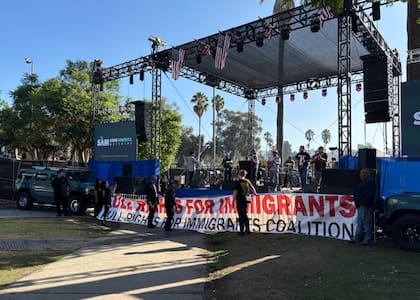 La organización tiene como objetivo monitorear en tiempo real las actividades del ICE con ayuda de voluntarios y otros equipos audiovisuales