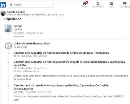 La página de Alberto Barbieri en LinkedIn, donde se presenta como rector de la Universidad de la AFA