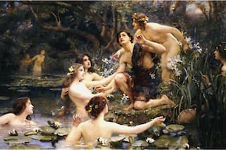 Arturo Pérez Reverte: “Así estuvimos siglos: ellos con licencia para picotear, ellas con obligación de justificarse”