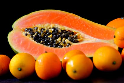 La papaya es un excelente prebiótico que favorece la salud intestinal (Foto ilustrativa: PIXABAY)