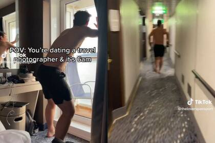 La pareja de viajeros comparte sus cómicos momentos en TikTok