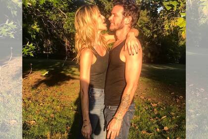 La pareja disfruta a menudo de la belleza del establecimiento de la familia Ortega