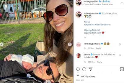 La pareja fue a una plaza junto a su hija, Ana para pasar una tarde al aire libre