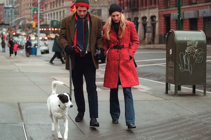 La pareja Kennedy paseando en Nueva York