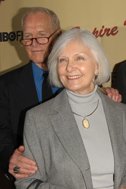 La pareja posa en la alfombra roja del estreno de Empire Falls, el último trabajo en cine que compartieron en 2005