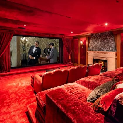 La pareja puso la casa a la venta por primera vez en 2022 por US$18 millones