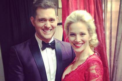 La pareja se acompaña mutuamente