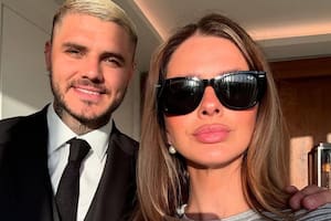 La pareja se instaló en Turquía para que el jugador continúe con su recuperación (Foto: @sangrejaponesa)