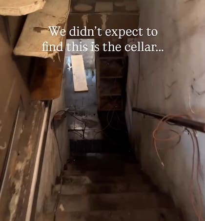 La pareja se llevó una sorpresa con el hallazgo (Foto: @restoring_oakfield)