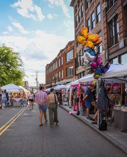 La pareja se mudó a Knoxville en Tennessee