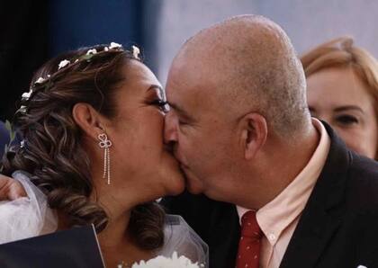 La pareja se separó y luego vivió algunos años en unión libre (Foto: Facebook: Gobierno de Nuevo León)
