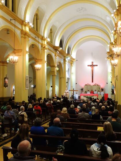 La Parroquia Nuestra Señora del Carmen.