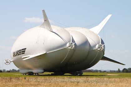 La parte trasera de un Airlander 10