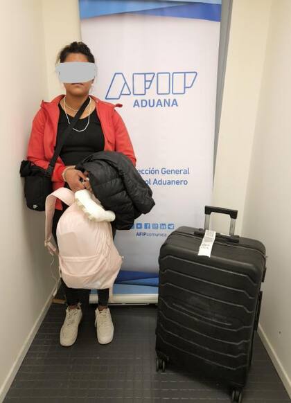 La pasajera, detenida