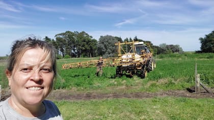 La pasión por el campo la atravesó y hoy marca su presente como contratista