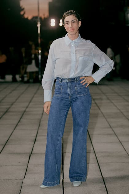 La pastelera Chula Gálvez, nietas del automovilista Roberto Gálvez, quien junto a sus hermanos, Juan y Oscar, fue referente del Turismo Carretera a nivel nacional