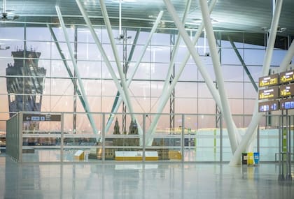 La pausa en los vuelos se extenderá hasta el 27 de mayo