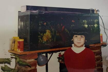 La pecera fue uno de los recuerdos del papá que más le costó soltar: cuando finalmente la vendió siguió en contacto con el comprador durante un tiempo para que le mostrara el destino que le había dado.