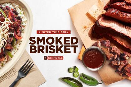 La pechuga está ahumada con chiles serranos y chipotles y tiene un sellado a la plancha que garantiza una textura tierna y jugosa (Imagen: Chipotle)