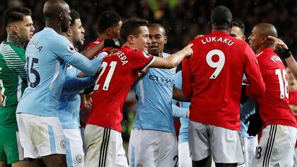 La pelea comenzó en la cancha y terminó en los vestuarios