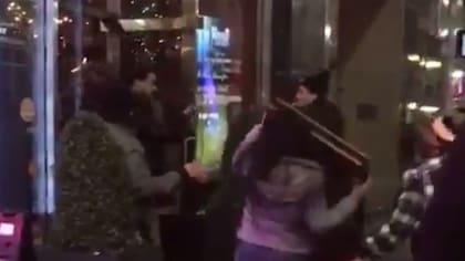 La pelea en un bar de Nueva York