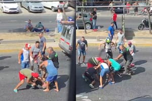 Una violenta pelea de tránsito terminó con un hombre internado y dos detenidos