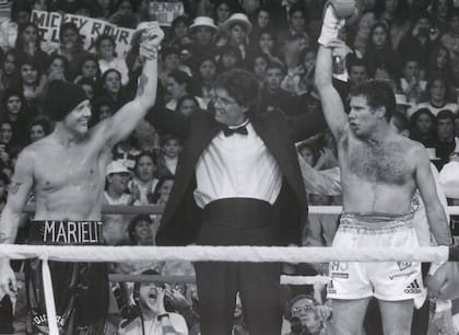 La pelea terminó en un empate con 3 rounds de 2 minutos con uno de descanso