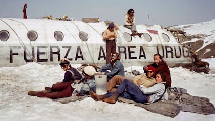 La película de Juan Bayona La sociedad de la nieve retrata lo que se vivió durante los 72 días que duraron en Los Andes