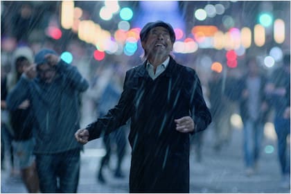 La película Granizo se estrenó el 30 de marzo en Netflix y mostró imágenes emblemáticas como las de la Avenida 9 de Julio