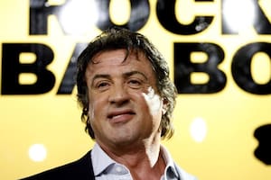 La película llamada "Rocky Balboa" fue escrita y dirigada por Stallone