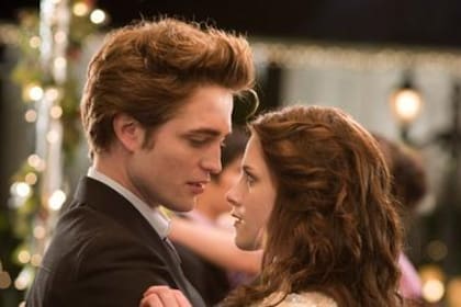 La película protagonizada por Robert Pattinson y Kristen Stewart fue elegida como la peor de la historia.