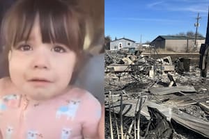 La terrible angustia de una niña de 3 años que perdió su casa por los incendios forestales en Texas