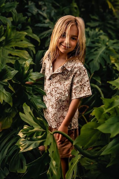 La pequeña Sol en unas vacaciones familiares.
