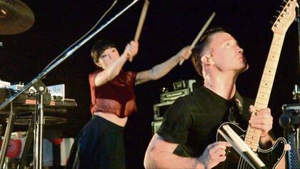 La percusionista Angela Seo y James Stewart