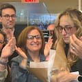 Hizo un reportaje contra Trump, el FBI allanó su casa y hoy fue galardonada con un premio Pulitzer