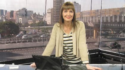 Silvia Martínez Cassina conduce Noticiero Trece junto a Sergio Lapegüe, dos periodistas históricos del canal