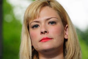 La periodista Susannah Cahalan cayó de repente y con 24 años en un inexplicable estado de delirio y paranoia