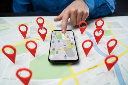 La pesquisa tecnológica ubicó el origen de la publicación en la vivienda de la vicedirectora