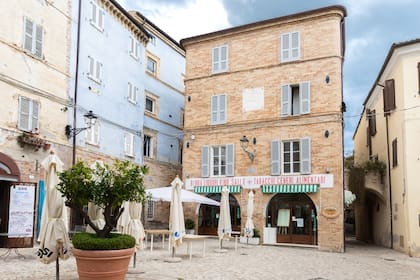 La Piazza Peretti en Grottamare