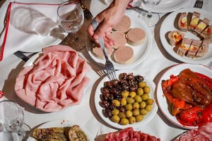 El bodegón asturiano de 1943 que es célebre por sus picadas