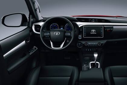 La pick-up tiene una cabina llena de chiches.