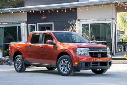 La pickup compacta Maverick tendrá una versión híbrida en la Argentina
