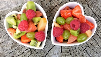 La piel de frutas como manzanas, uvas, arándanos y peras, tiene la capacidad de estimular la grasa marrón (Foto ilustrativa: PEXELS)