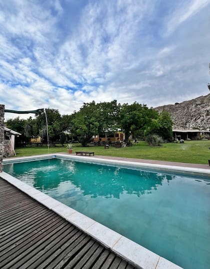 La pileta de la posada, aliada en los días de calor