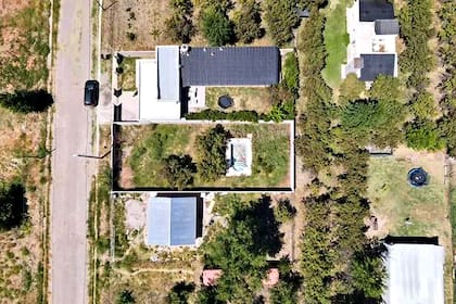 La pileta que la vicegobernadora de Neuquén, Gloria Ruiz, habría construido desviando fondos de una ONG de personas con discapacidad (Top Noticias Neuquén)