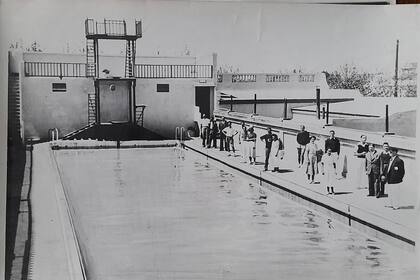 La pileta se sumó poco tiempo después de la inauguración